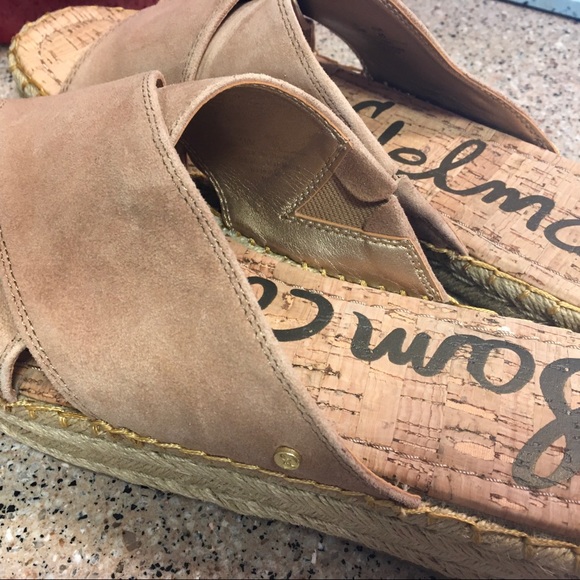 Sold Sam Edelman size 10 sandals suede - Picture 2 of 6